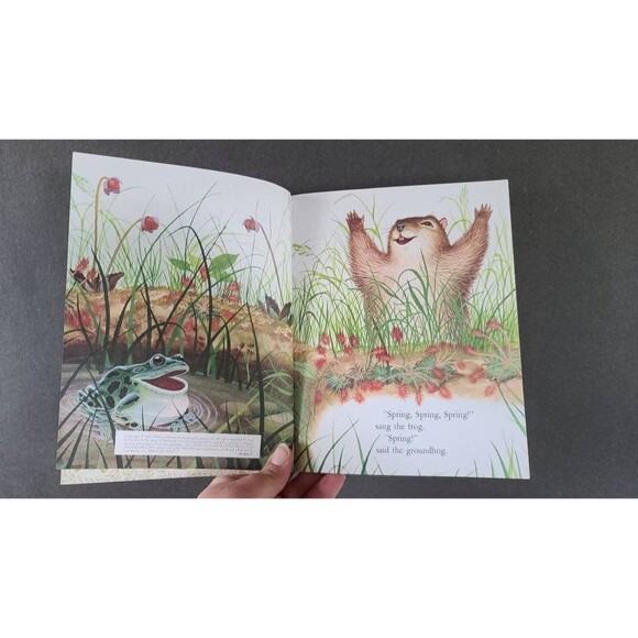 Home For A Bunny, A Little Golden Book - Picture 3 of 10